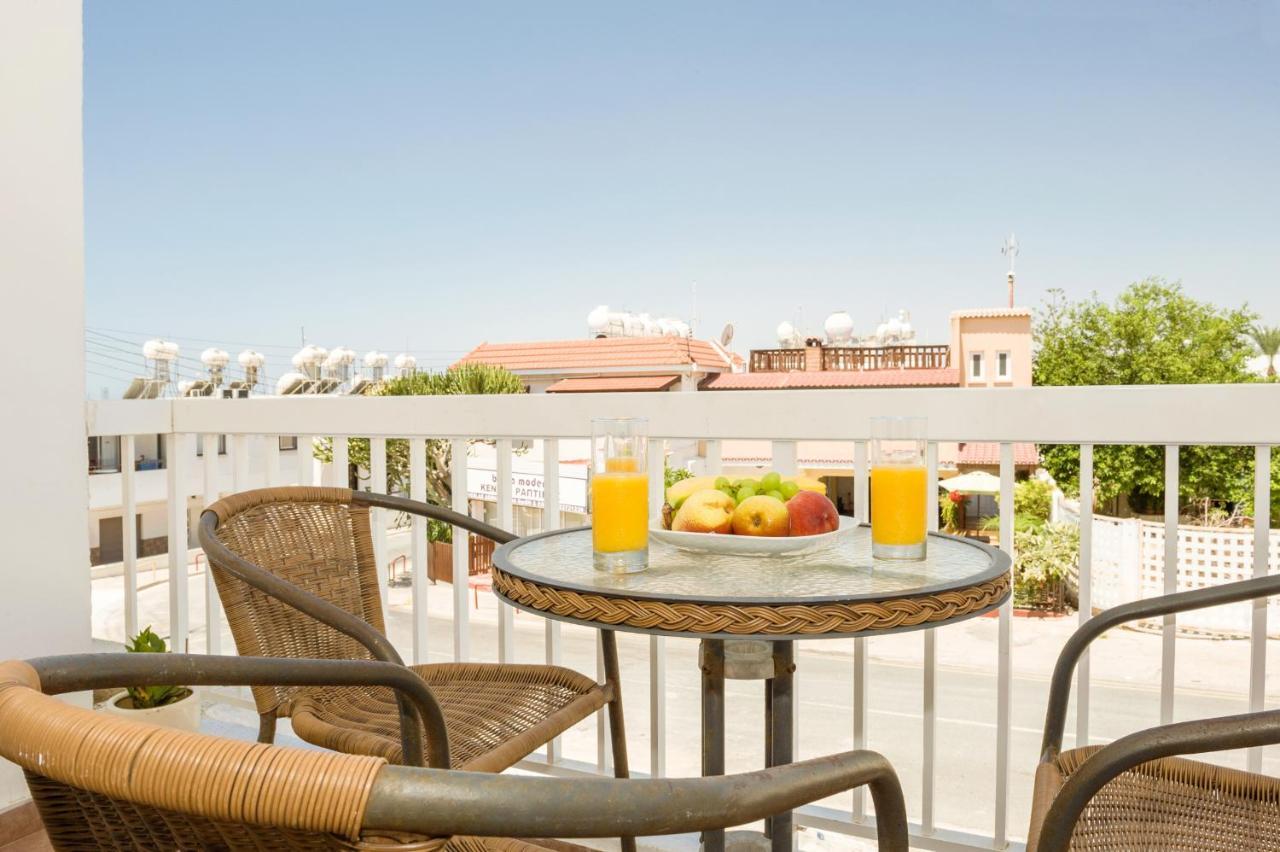 Mynapa Apartments Айя Напа Екстериор снимка