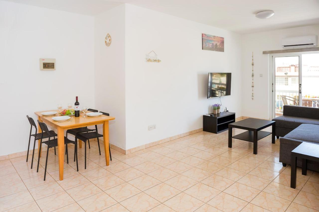 Mynapa Apartments Айя Напа Екстериор снимка