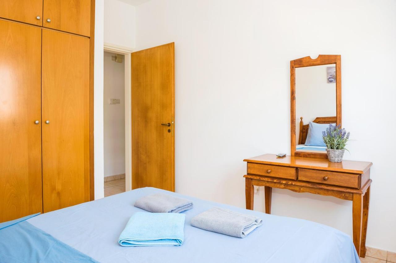 Mynapa Apartments Айя Напа Екстериор снимка