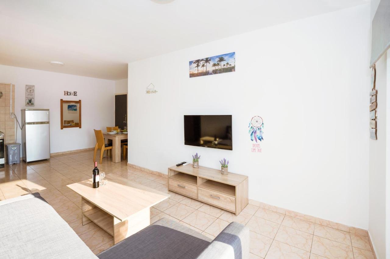 Mynapa Apartments Айя Напа Екстериор снимка