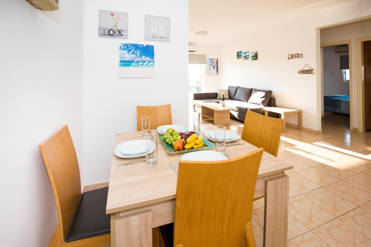 Mynapa Apartments Айя Напа Екстериор снимка